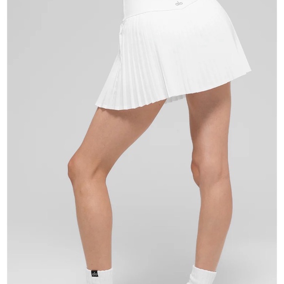 ALO Yoga Grand Slam Tennis Skirt - Picture 2 of 4